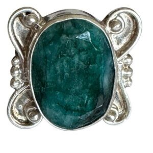 Fashion Jewelry Silver Ring with Green Gem